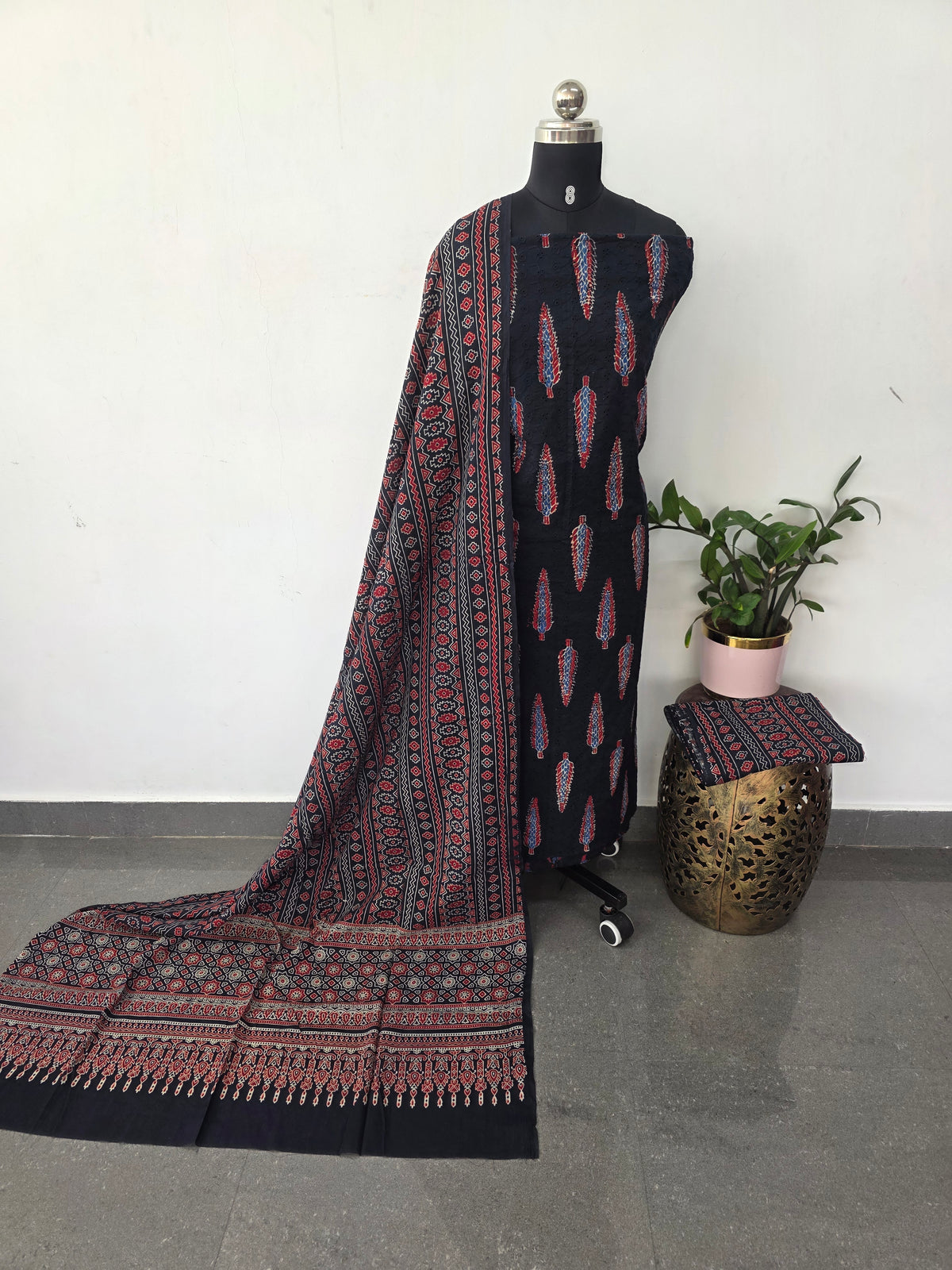 Handcrafted hakoba ajrakh cotton set -HZ344