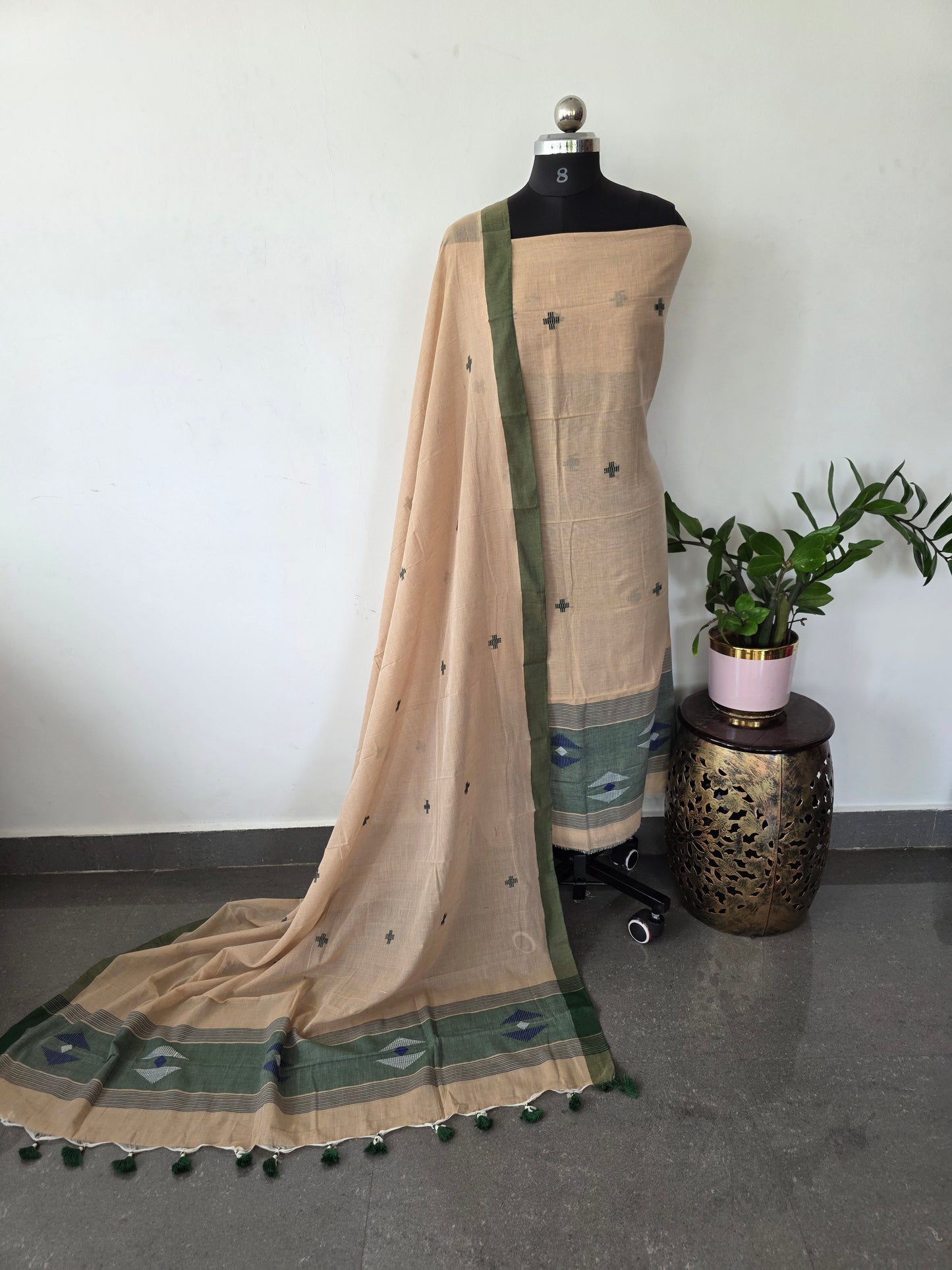 Bhujodi salwar set - BB570