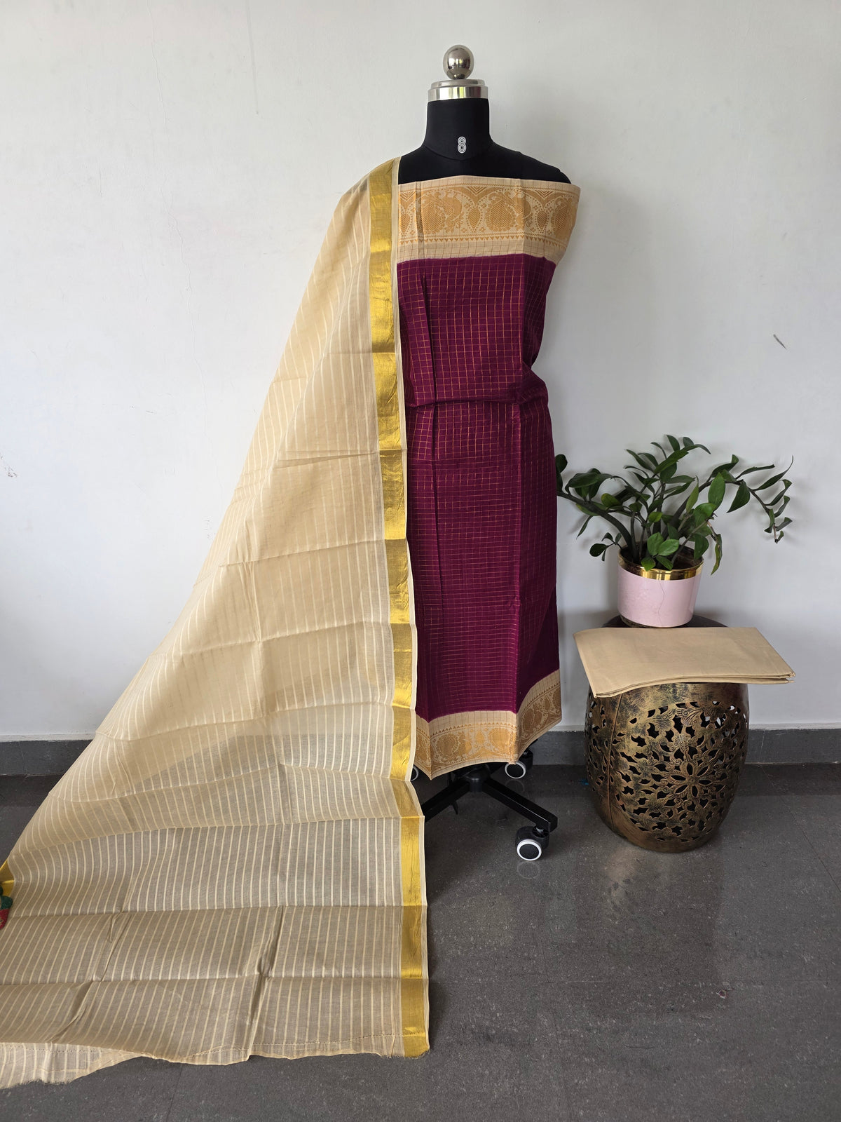 Madurai sungudi zari kattam salwar set -MS126
