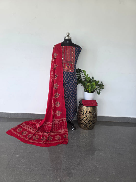 Pure cotton set with ajrakh print - blue