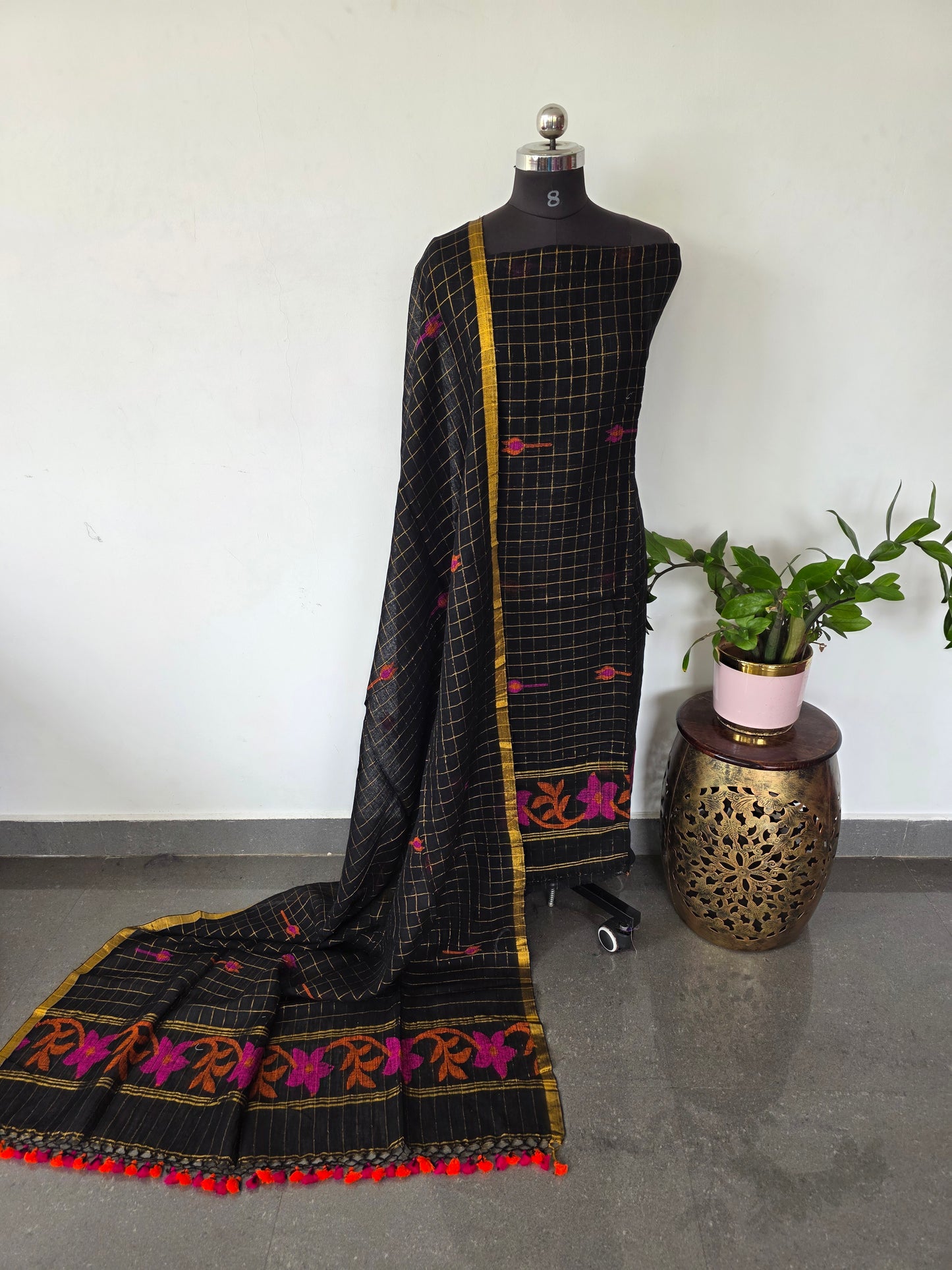 Premium checked handloom linen jamdhani set (black)- JMM344