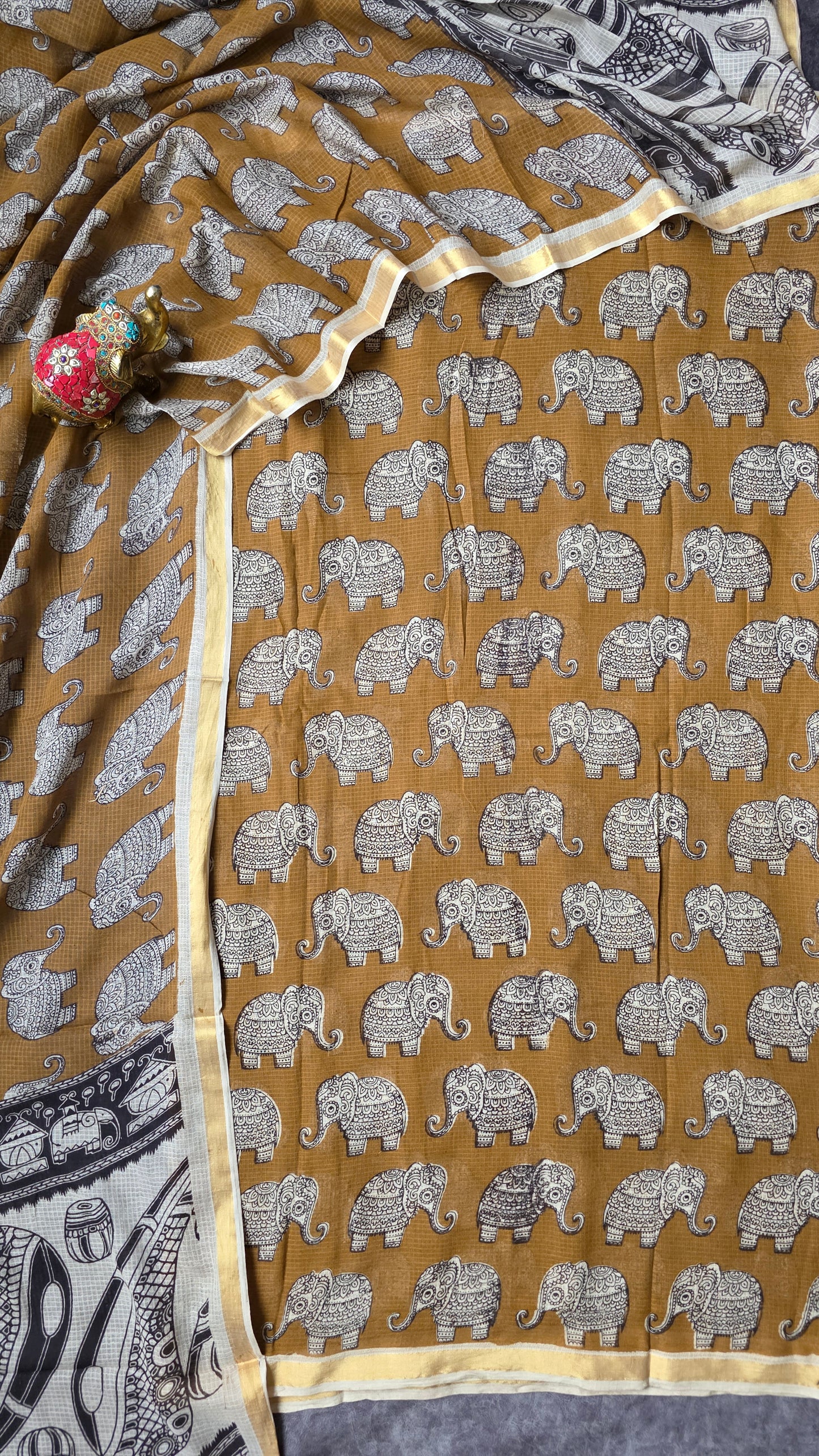 Handcrafted Kota kalamkari set (2 pc set )- AK305