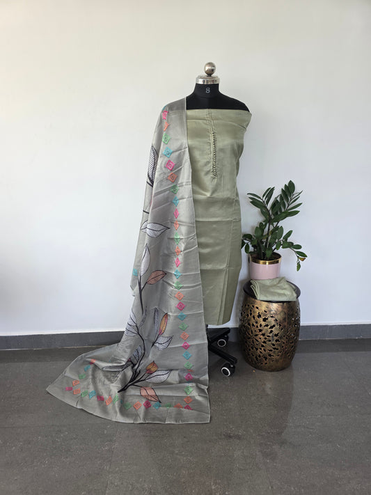 Fancy silk set with floral silk shawl- FSA10