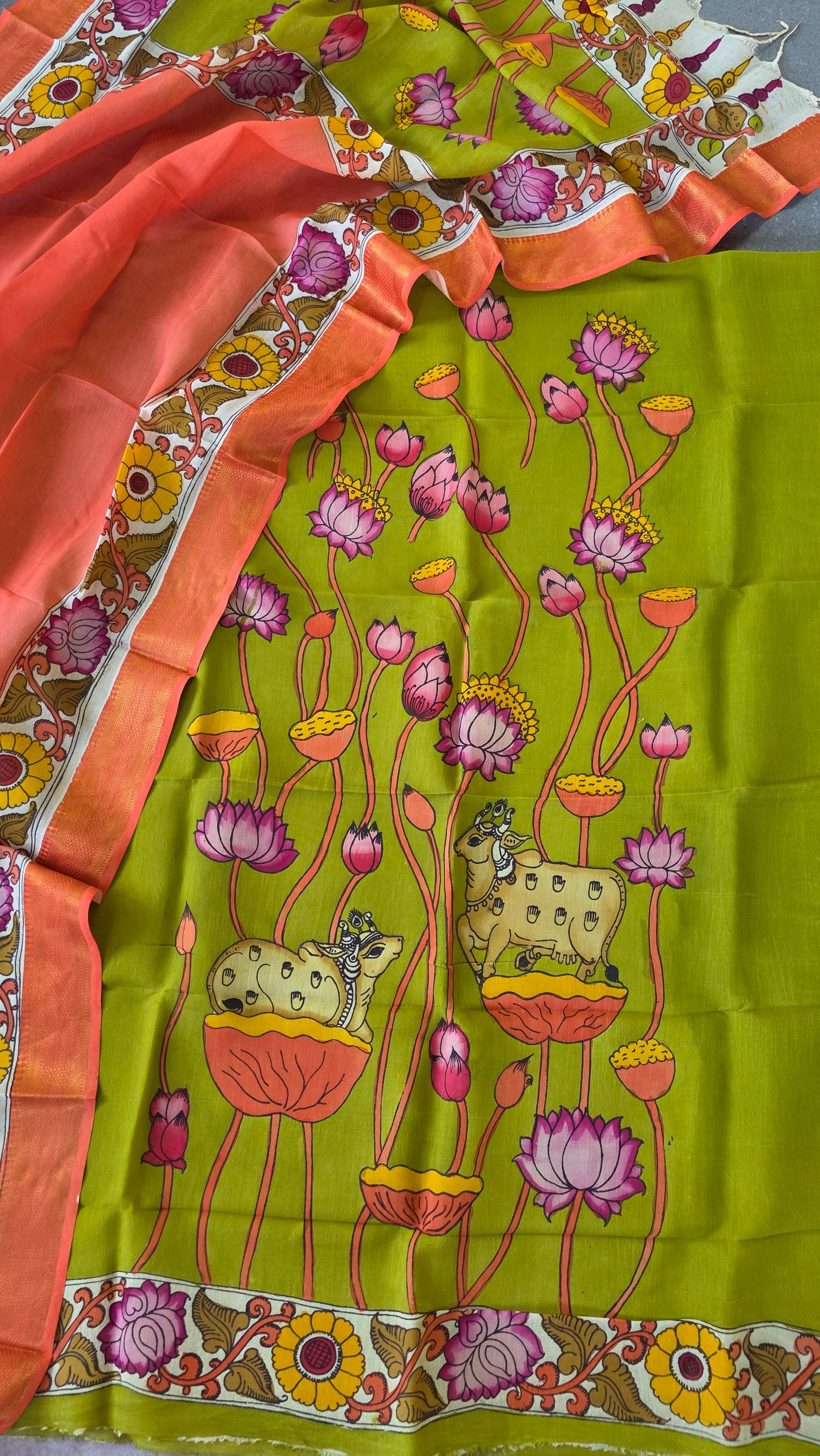 Handcrafted Kalahasthi Penkalamkari bangalore silk set - KH172