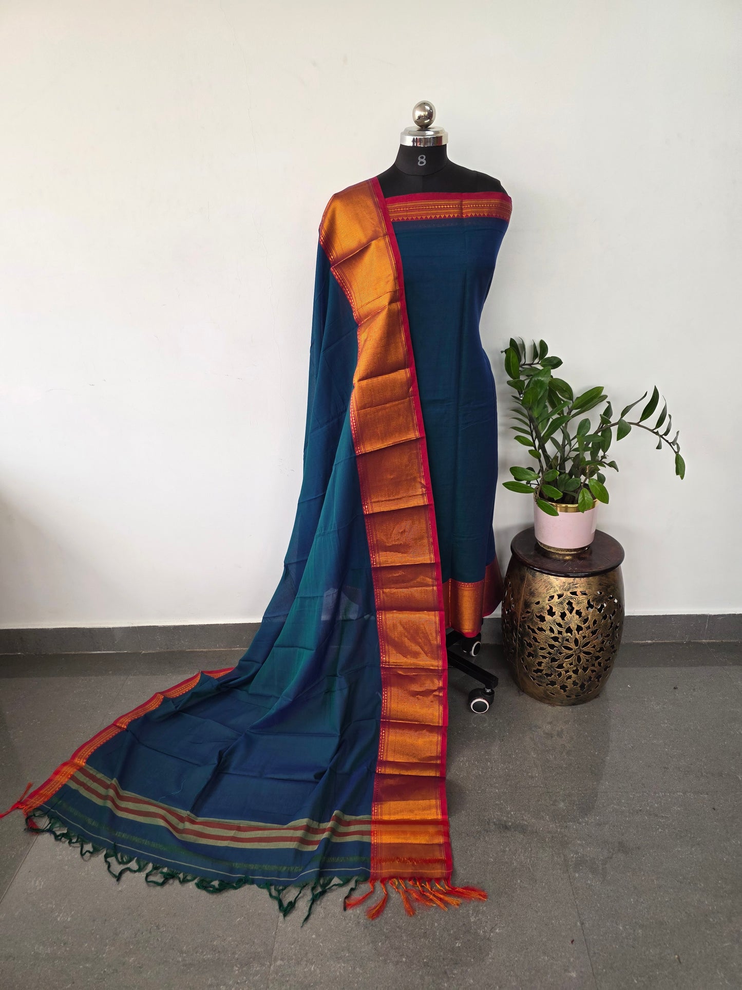 Mercerised narayanapet salwar set with kanchi border (2.5 meters)- NA407