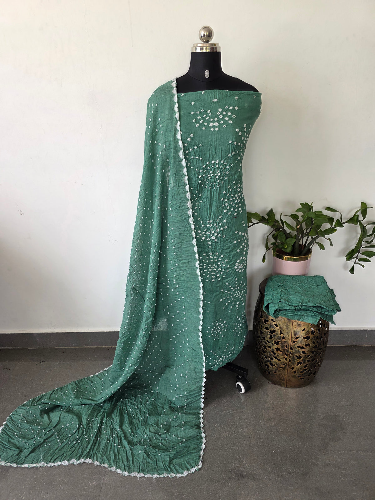 Handcrafted bandhani cotton set  -B170
