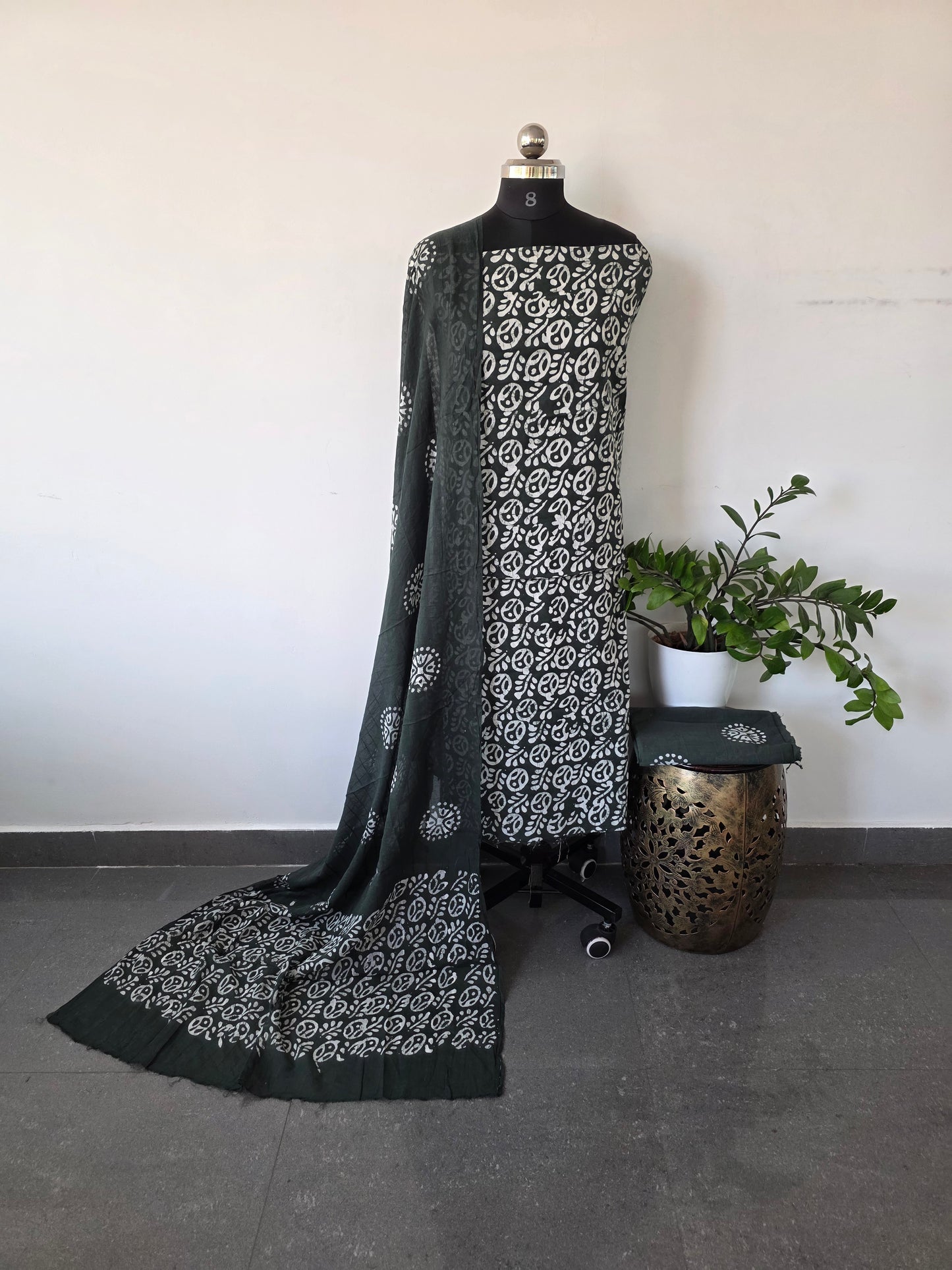 Pure wax batik cotton set - WB32