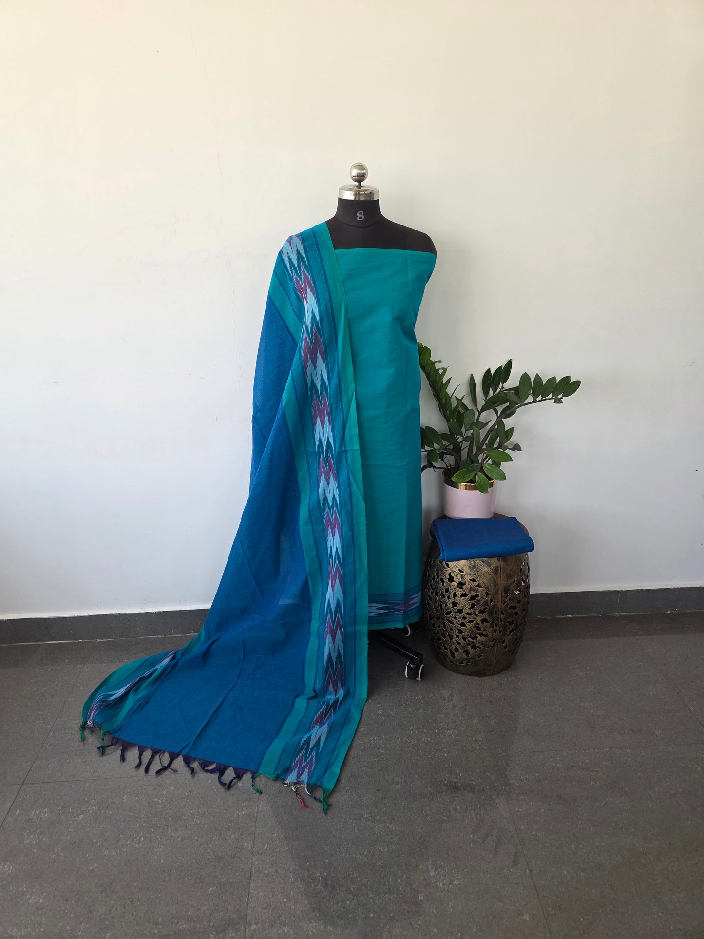 Handloom cotton with Pochampally border set -PHC13