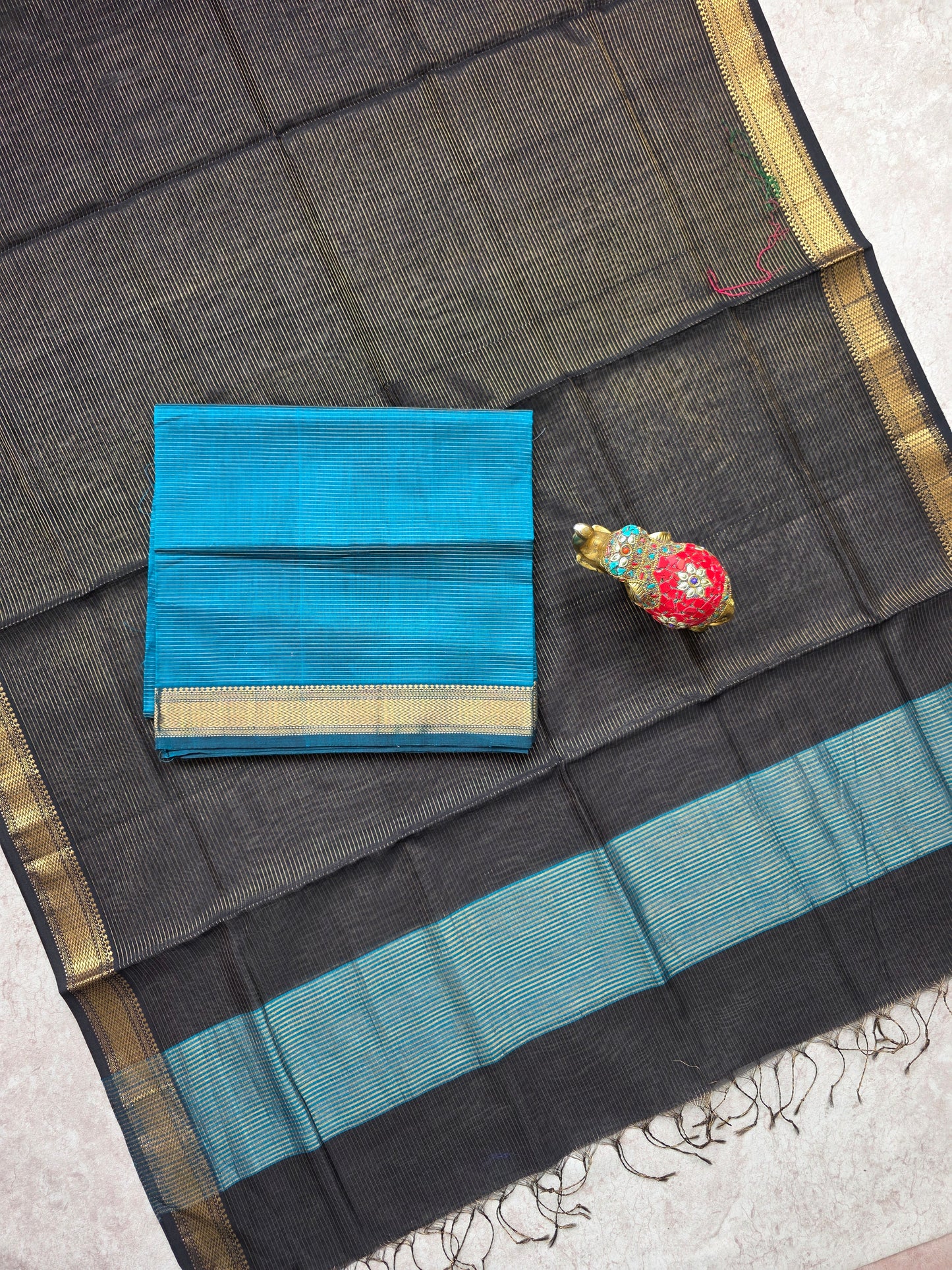 Handloom Maheswari silk cotton set - M7