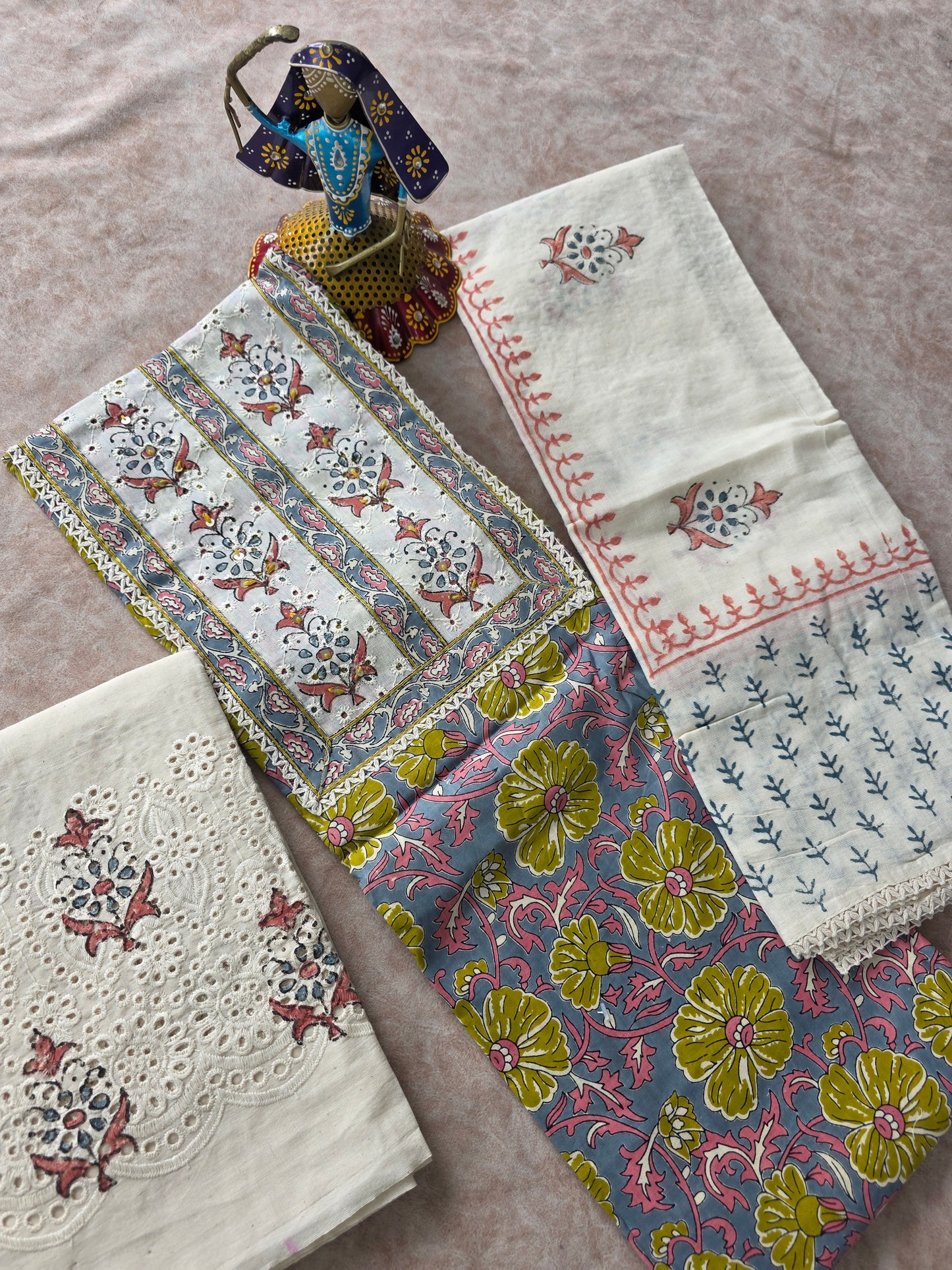 Jaipuri cotton set with hakoba bottom