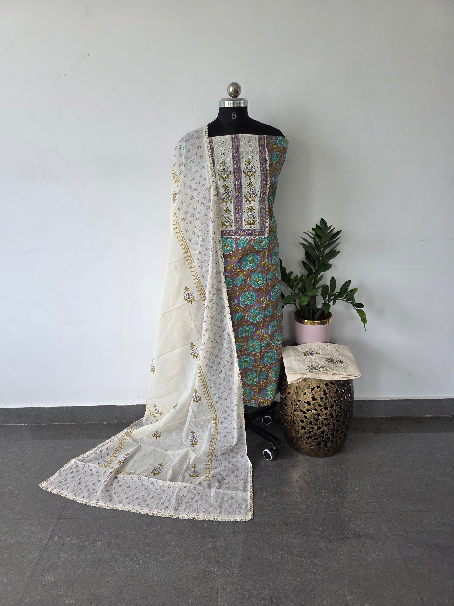 Jaipuri cotton set with hakoba bottom