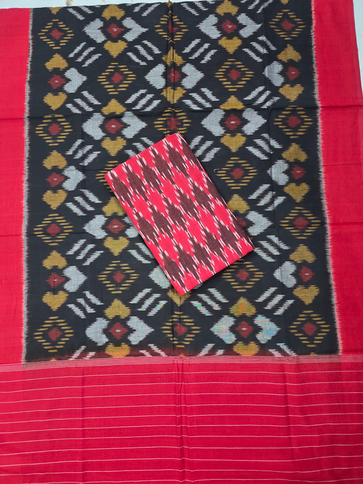 Ikkat cotton with Handloom Mercerised ikkat duppatta - WW795
