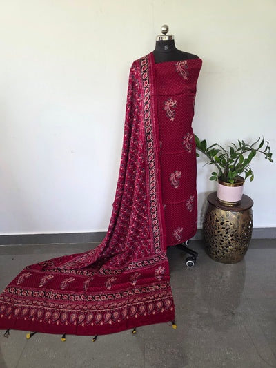 Handcrafted ajrakh modal silk set - HZ275