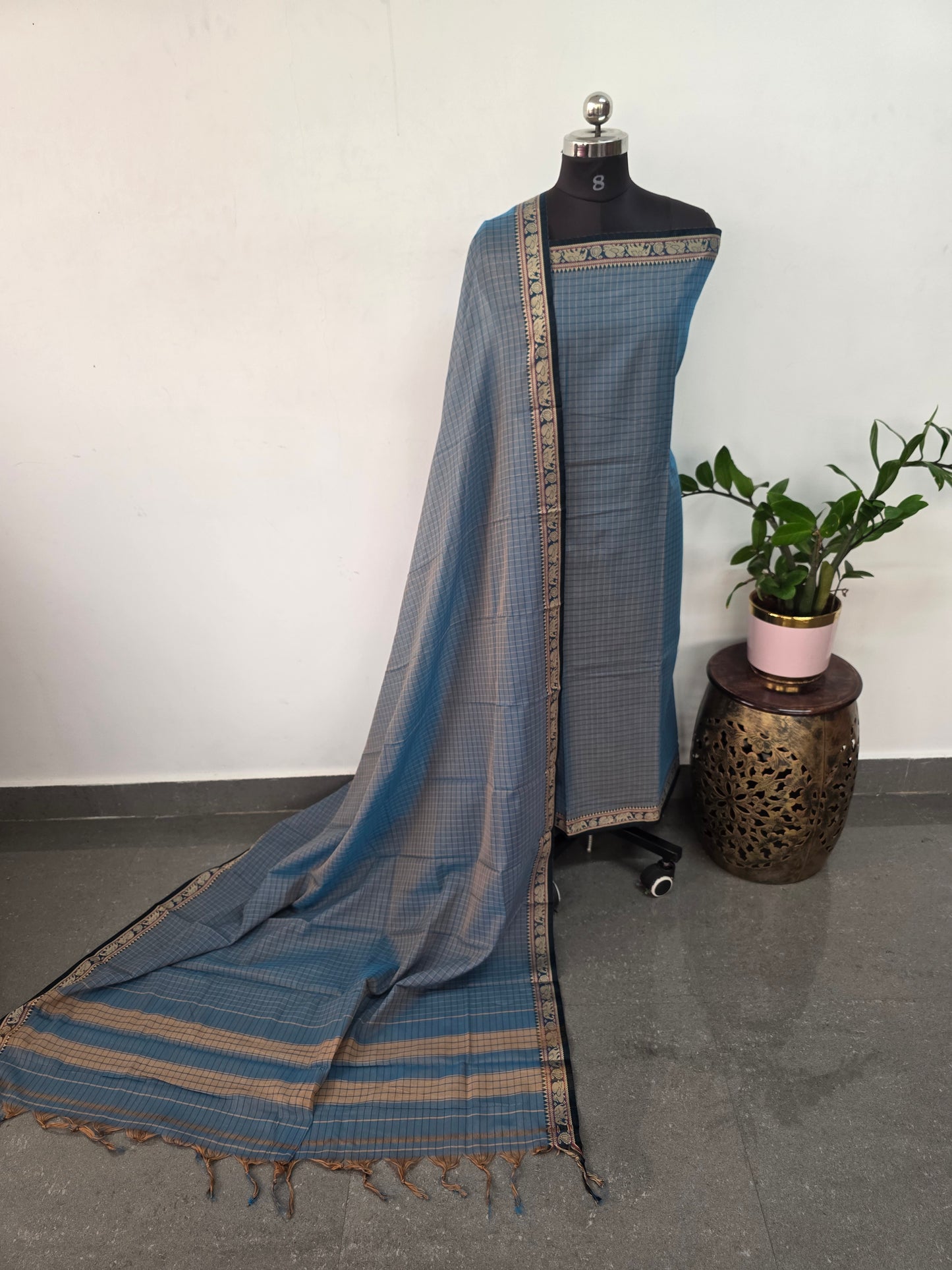 Checked Mercerised narayanapet salwar set with elephant border (4.5 meters)- NA527