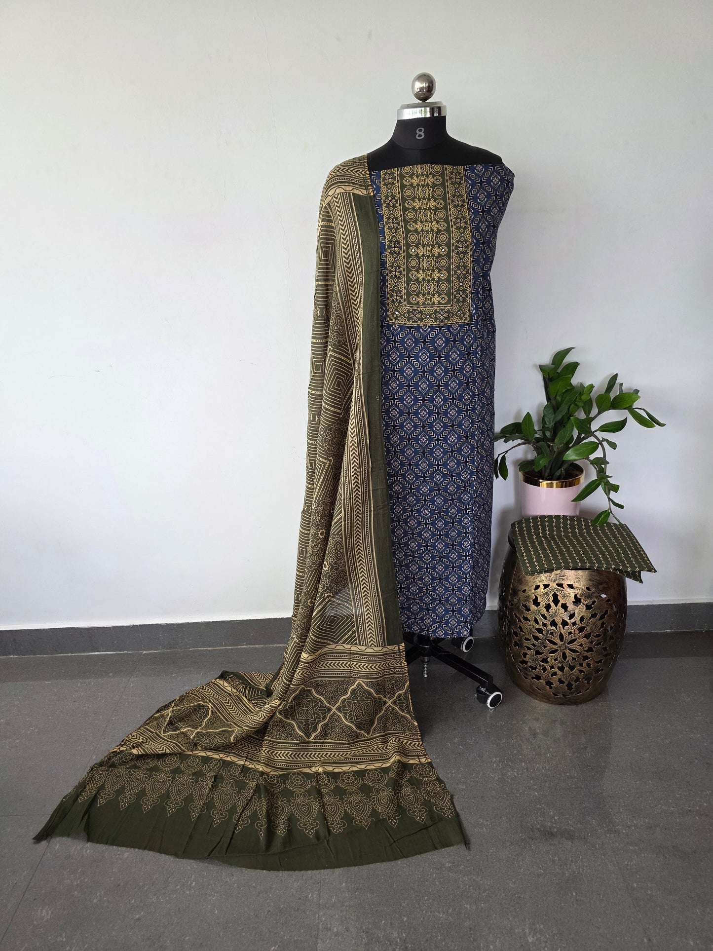 Gamthi ajrakh cotton set - BA285