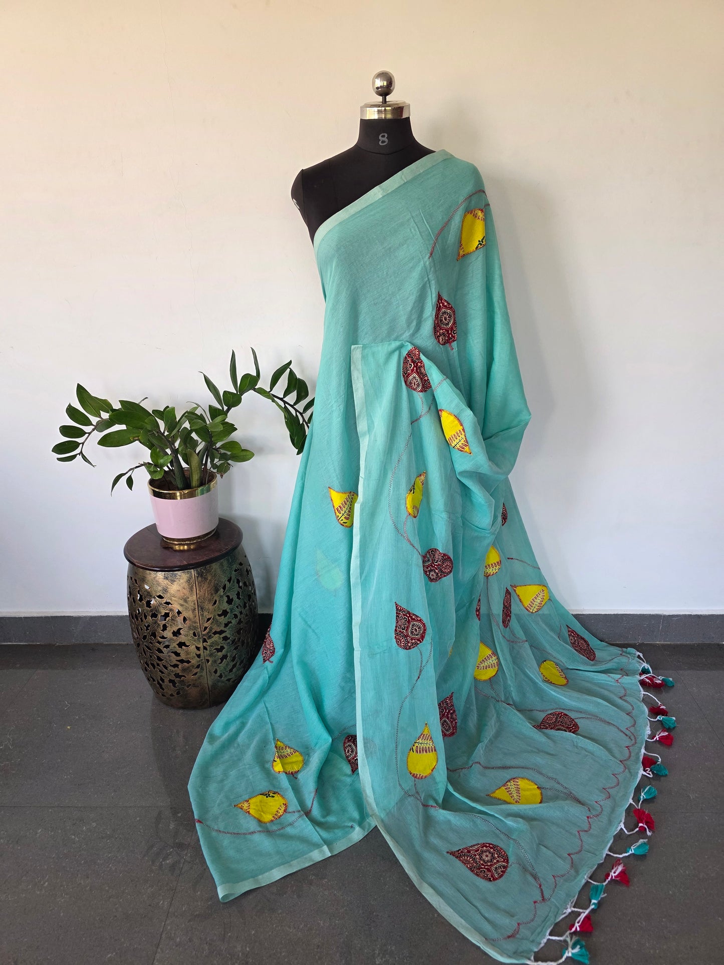 Khadi cotton applique work West Bengal saree - BB632