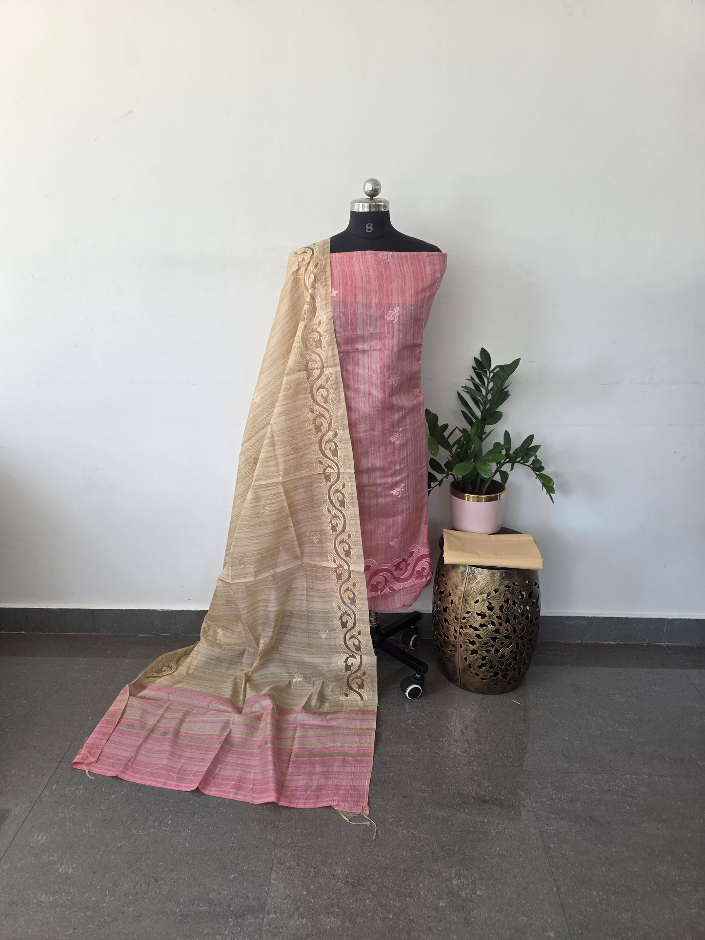 Premium shimmer tissue silk set -