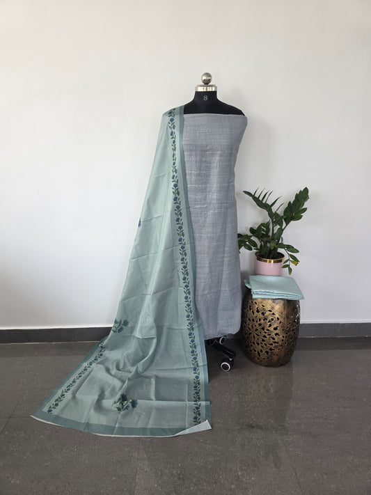 Fancy linen set - 23