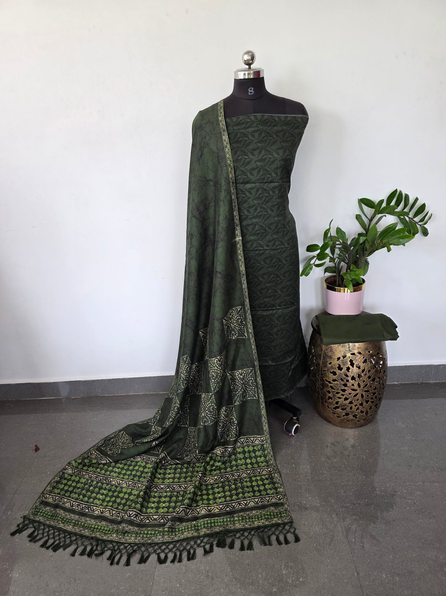 Semi patola silk set - CLA351