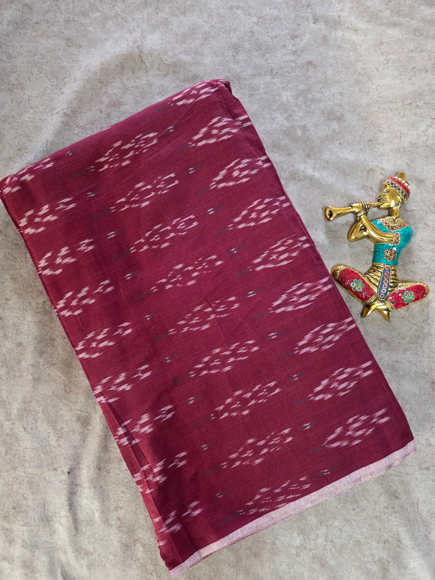 Pochampally ikkat running material ( 0.5 mtrs ) - MZ67