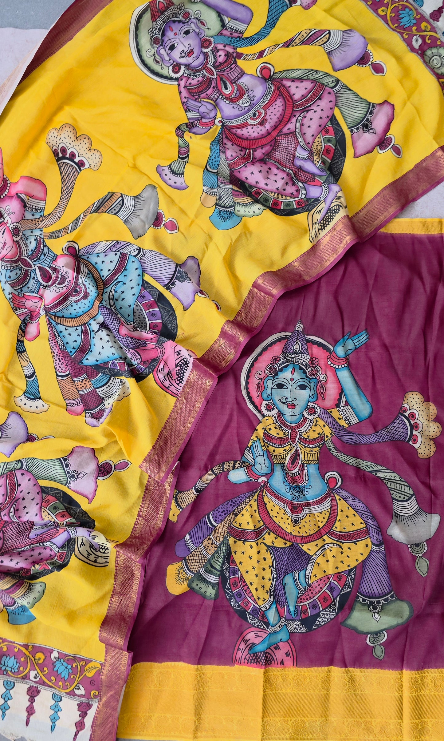 Handcrafted Kalahasthi Penkalamkari bangalore silk set - KH112