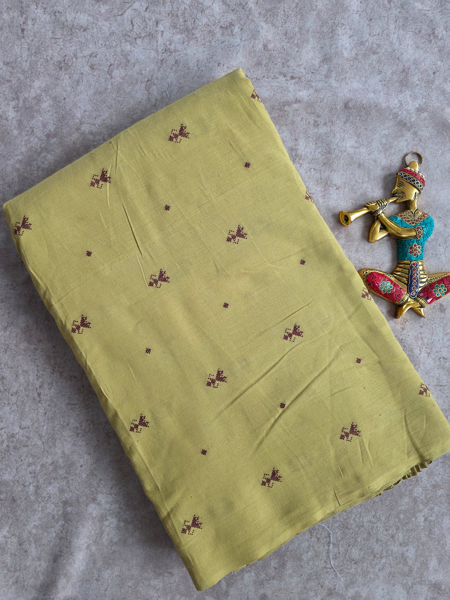 Prewashed Pure handloom cotton running material (0.5 mtrs)  - HRM183