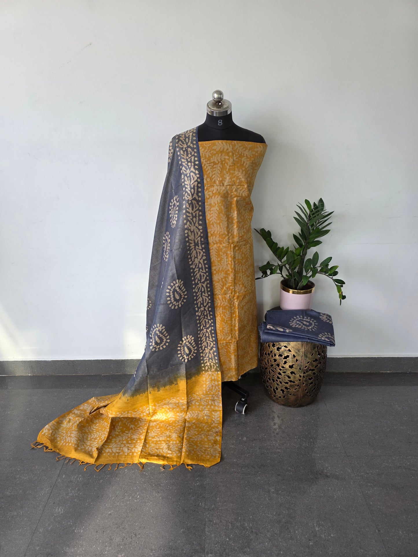 Bhagalpuri batik set- BB4