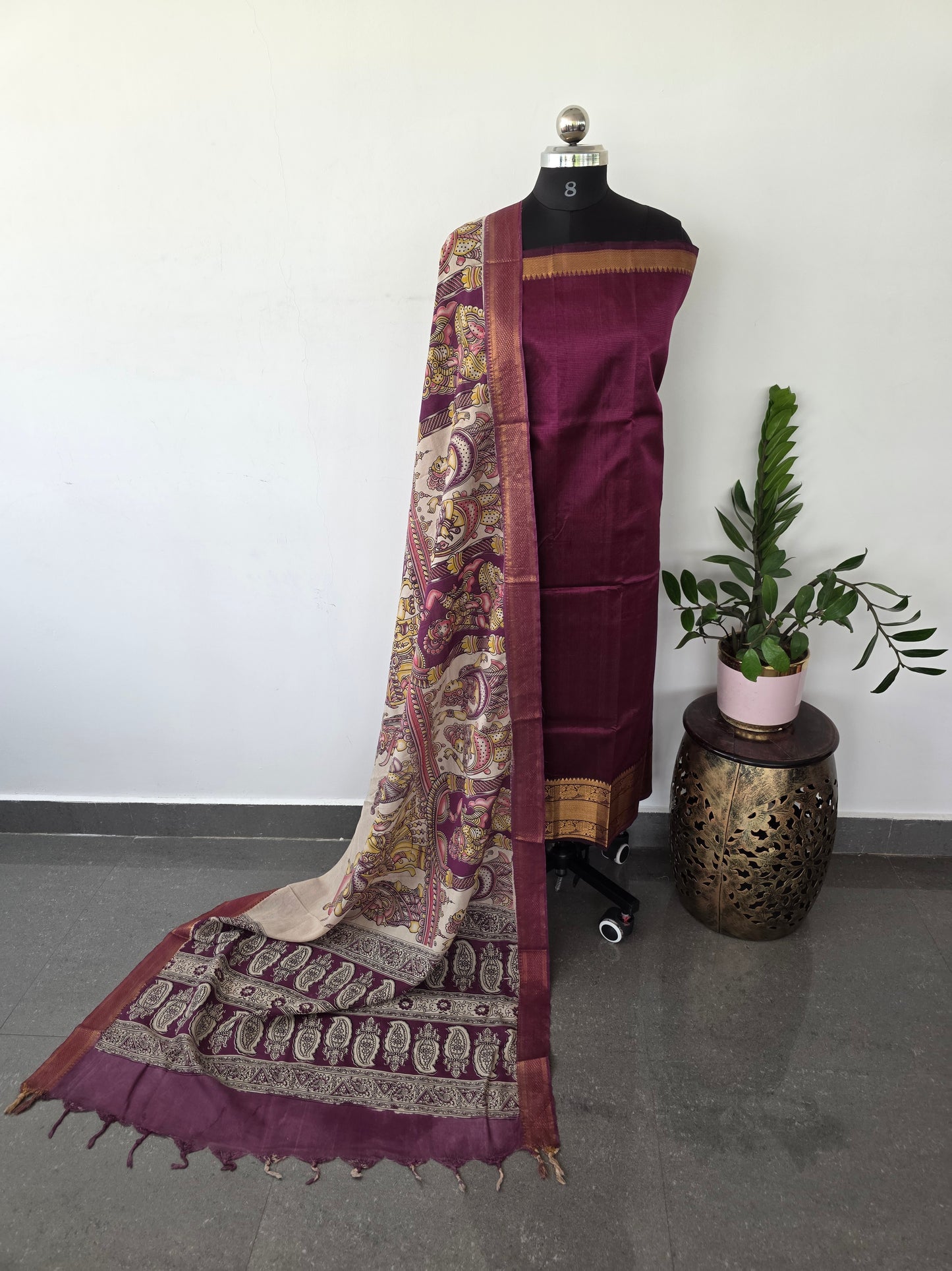 Handloom Mangalagiri silk kanchi border top with chennuri silk kalamkari shawl  - AK98