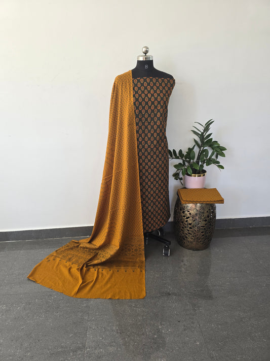 Pure kantha Ajrakh cotton set (Green) - VC14