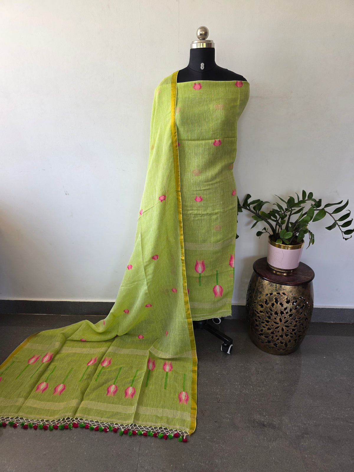 Premium handloom linen Tulip jamdhani set- JMM518