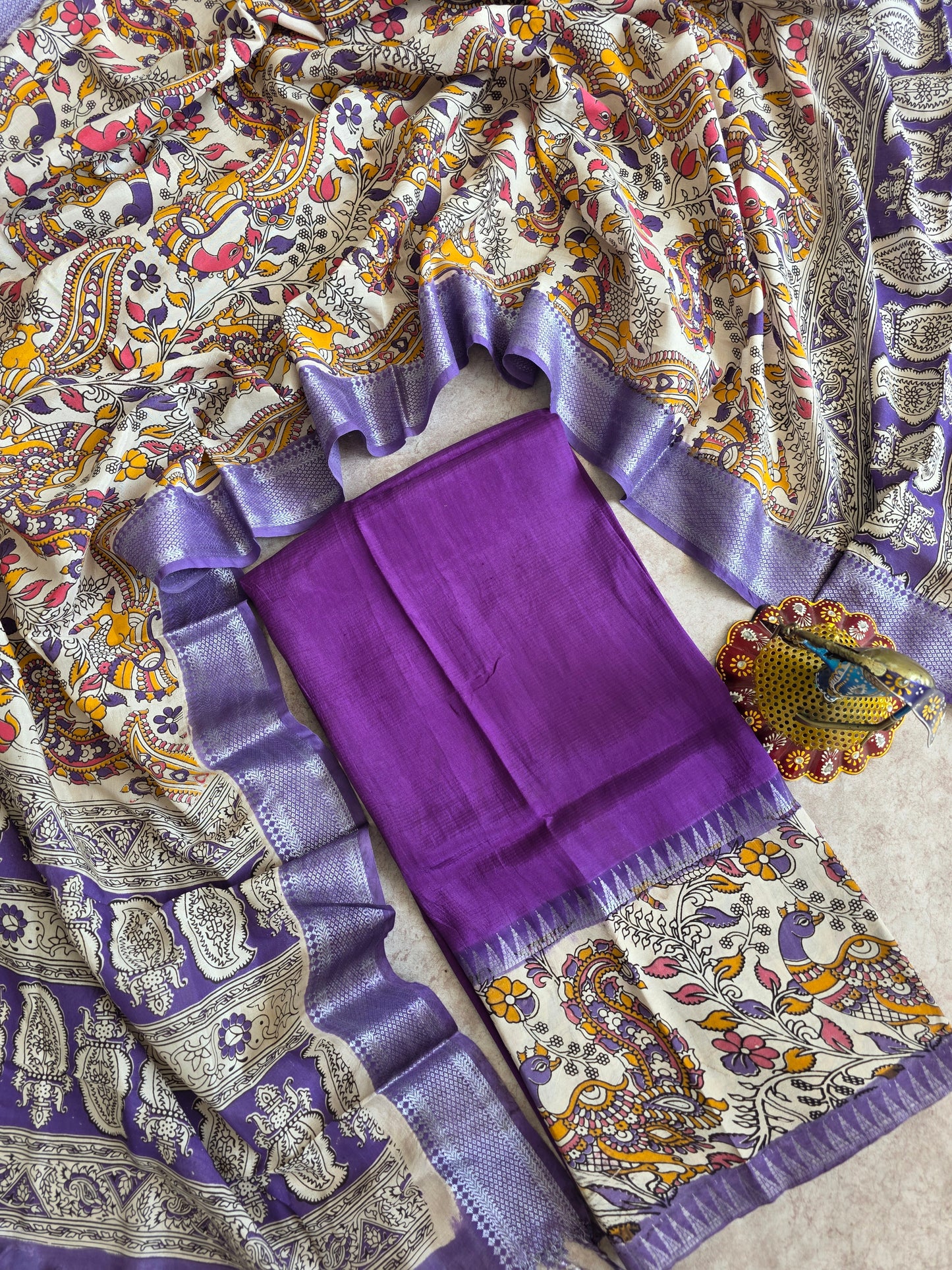 Gap border Mangalagiri kalamkari  silk sets ( 2.5 mtrs ) - GA3
