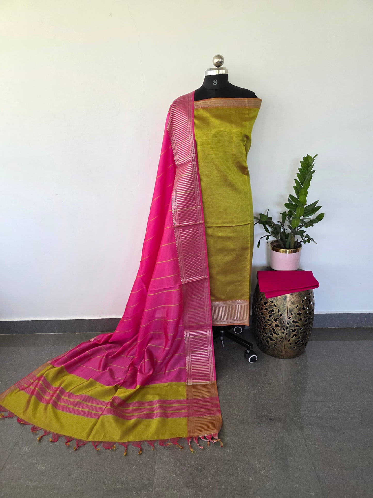 LT Mangalagiri pattu set with big border - MAA56
