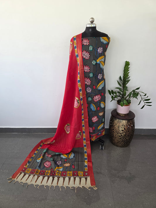 Handcrafted Kalahasthi Penkalamkari bangalore silk set- HP15