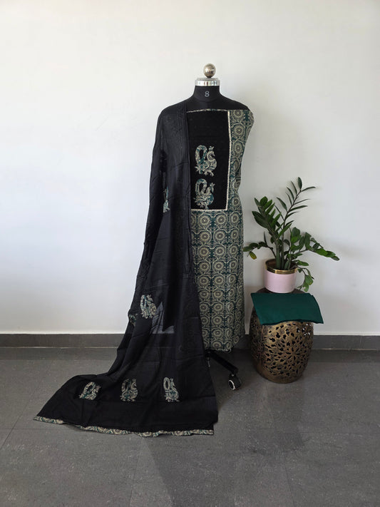 Pure cotton with appliqué work - green