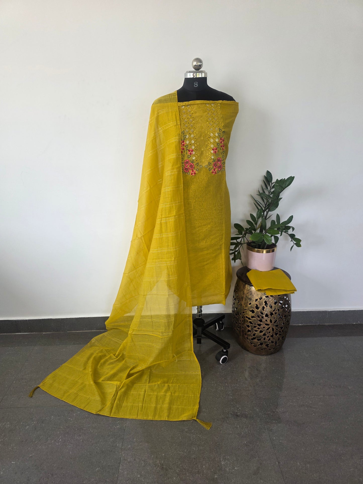 Fancy embroidery silk set - 15