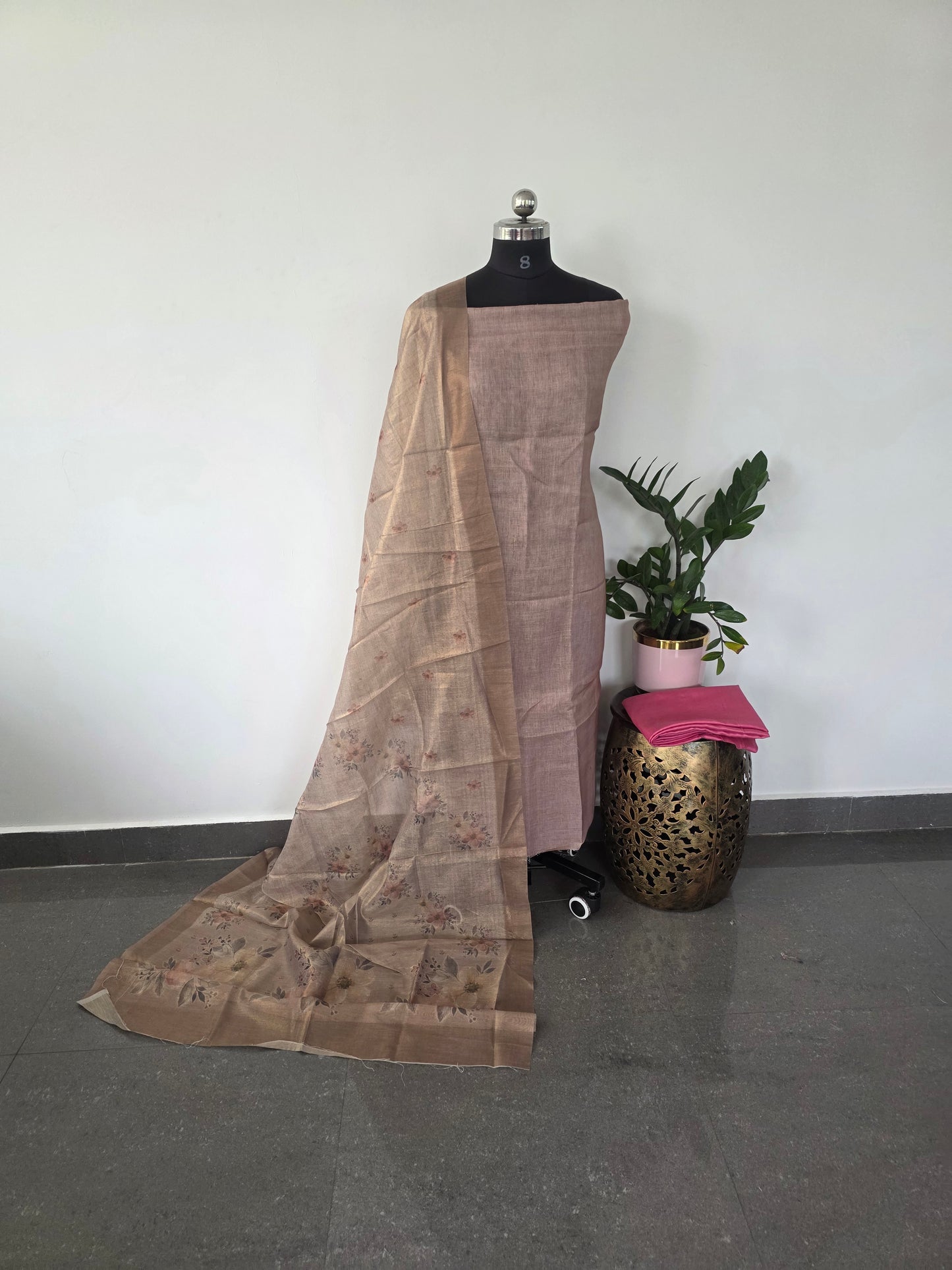 Fancy linen set - 68