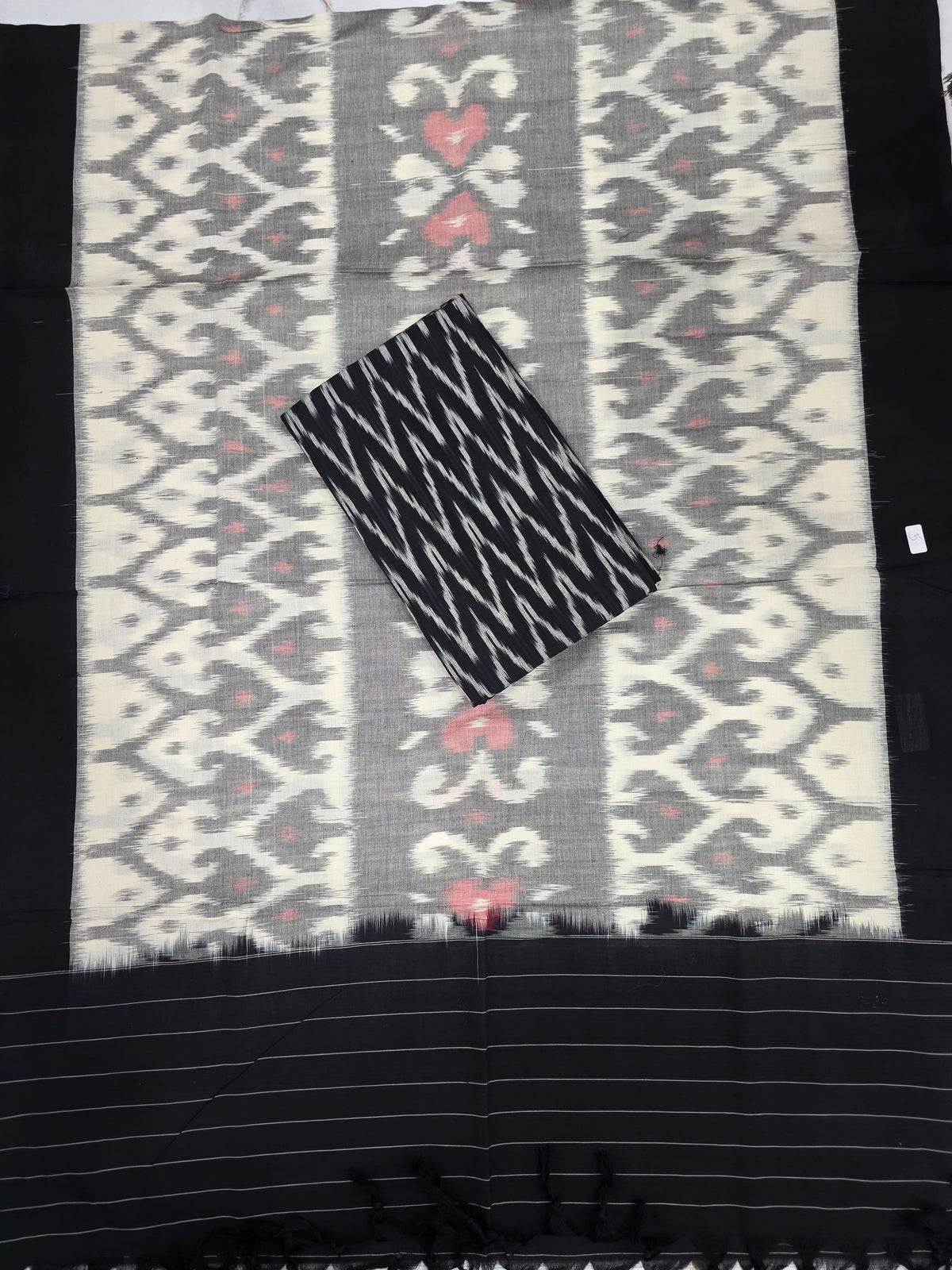 Ikkat cotton with Handloom Mercerised ikkat duppatta - WW854