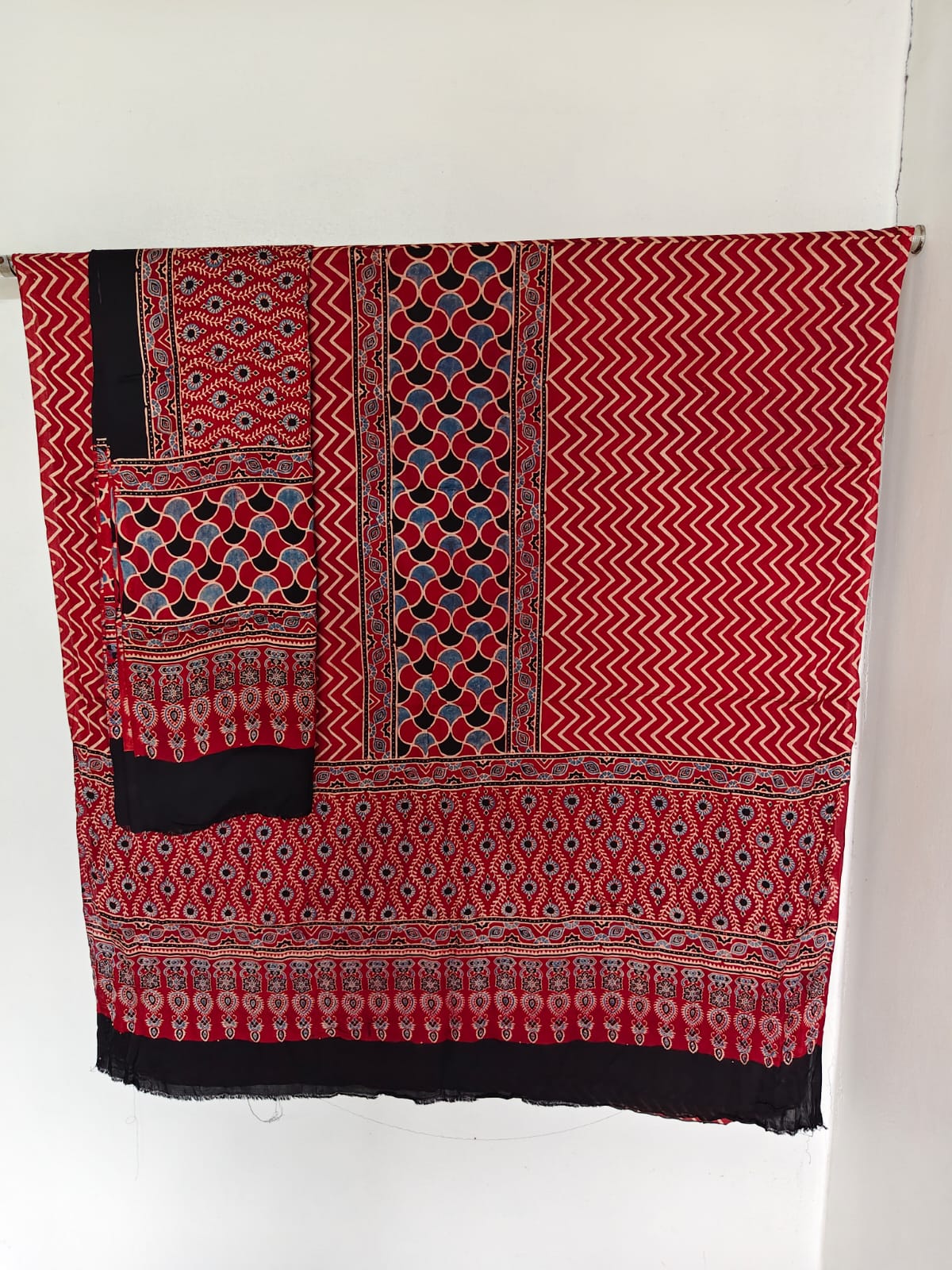 Handcrafted ajrakh modal silk set - HZ213