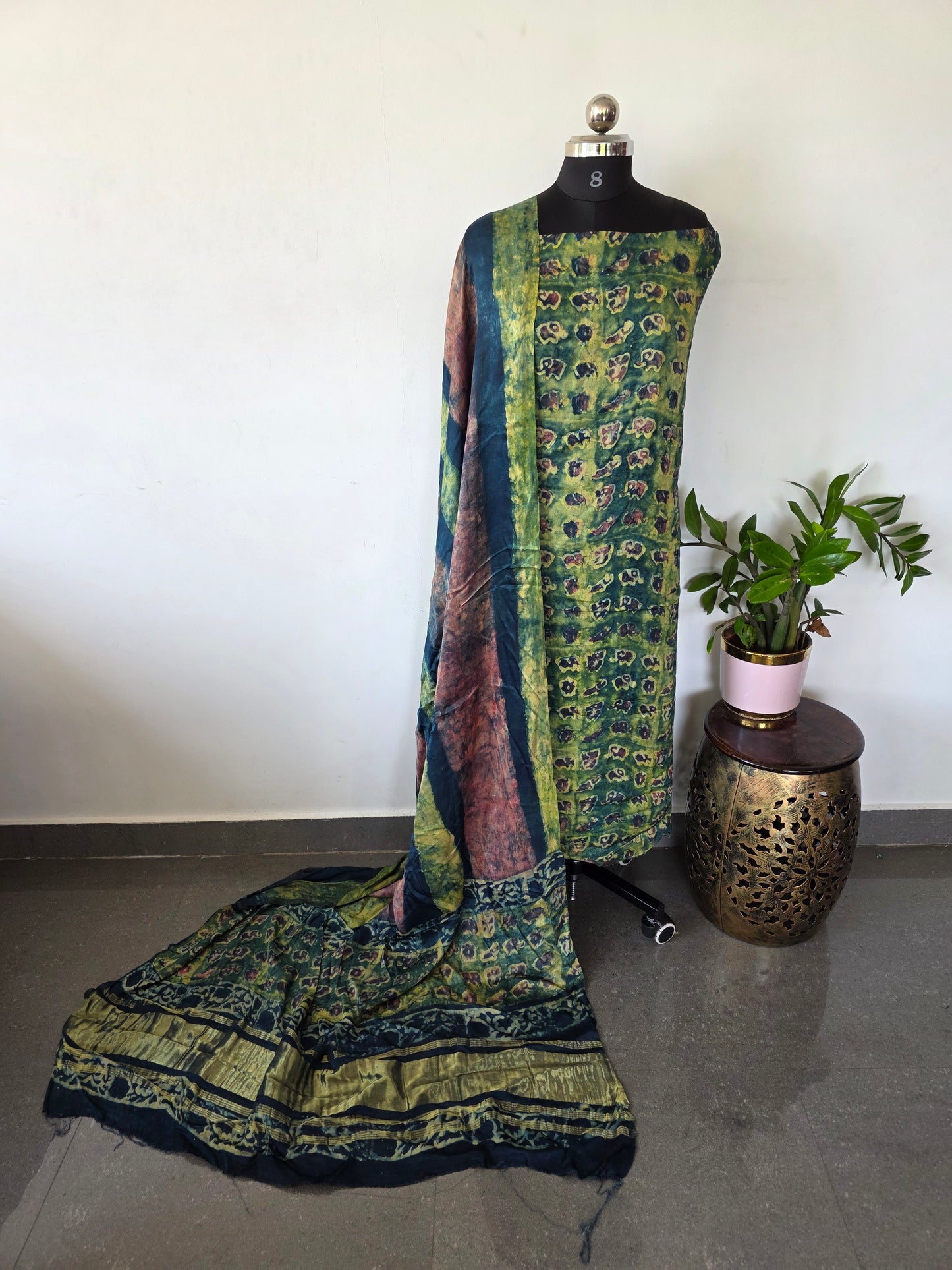 Nasphal Satin modal silk set (Pomogranate peel)- 2 pc - JA789