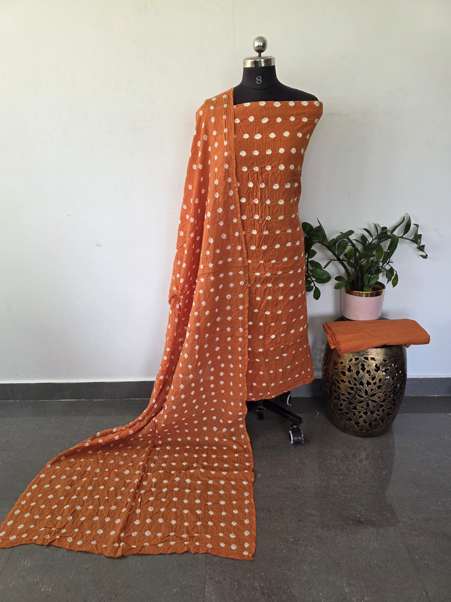 Handcrafted bandhani cotton set  -BAA110